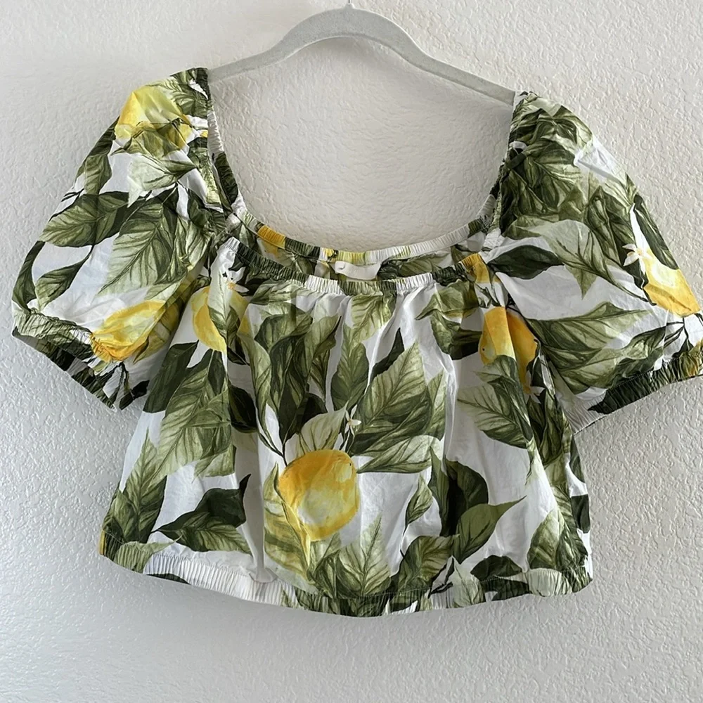H&M Green and Yellow Oranges Smocked Crop Blouse size M - Picture 2 of 6